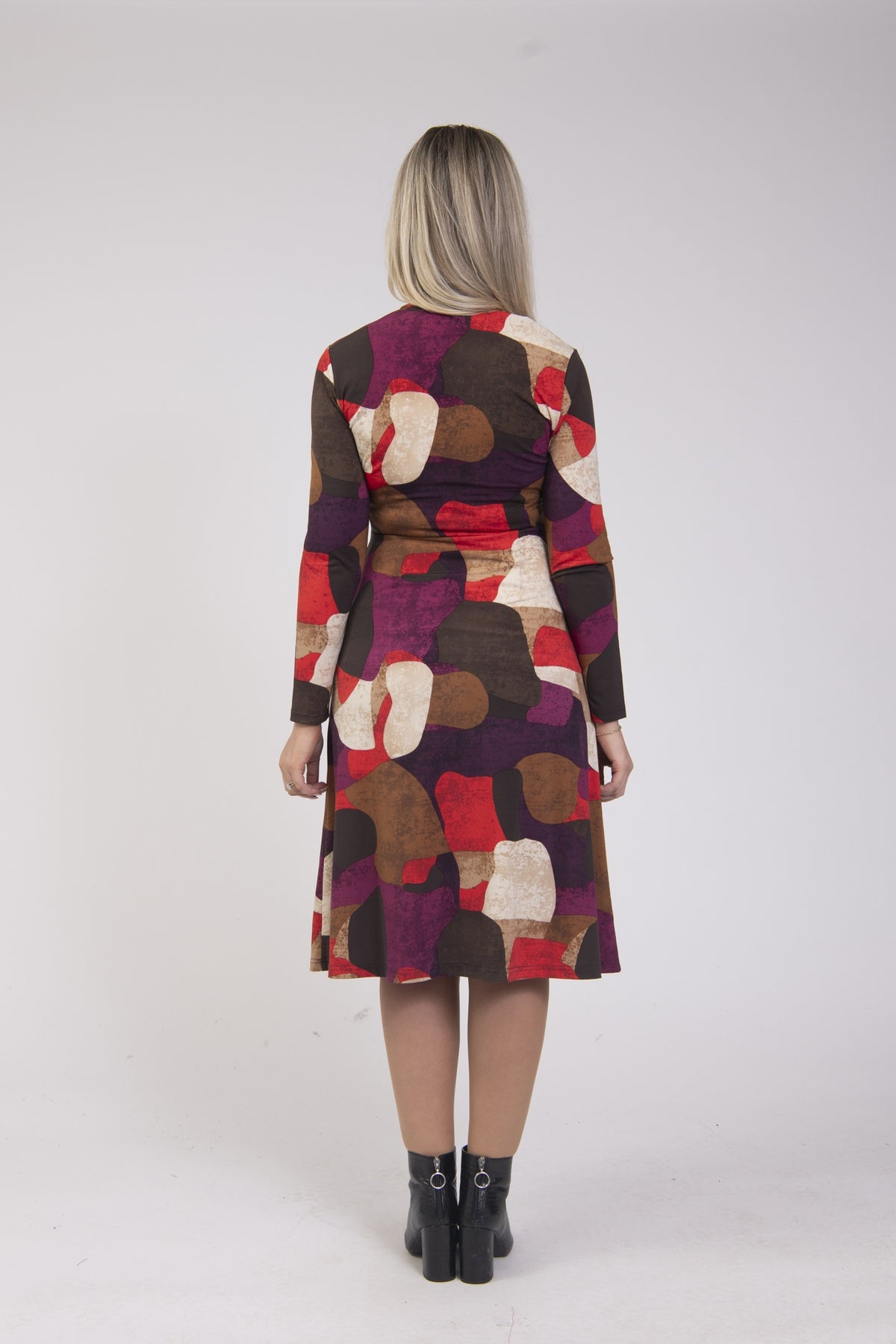 shop Jessica Graaf at Dotique