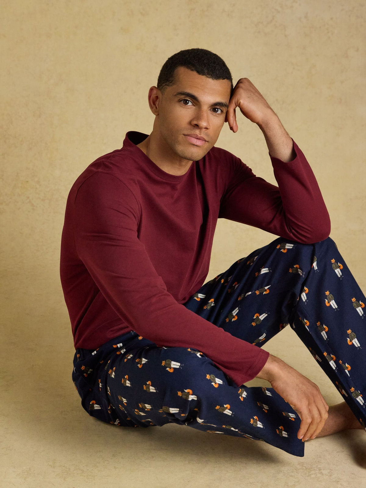 Joules Men's Burgundy Red Lounge Top – view 3 at Dotique