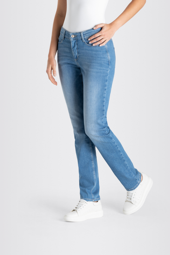 MAC DREAM Wonder Light Denim Straight Jeans 5401-90-0351L at Dotique