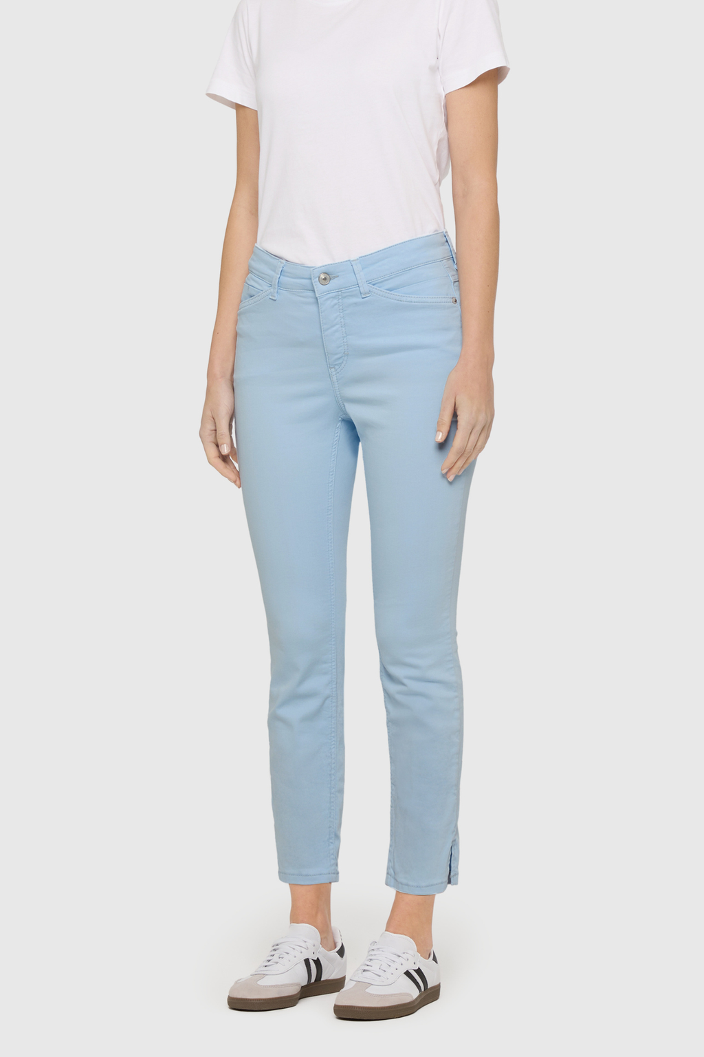 MAC Jeans Dream Summer Heaven Blue L26 5492-0351-121R by Mac Jeans comfortable fit, shop Mac Jeans at Dotique