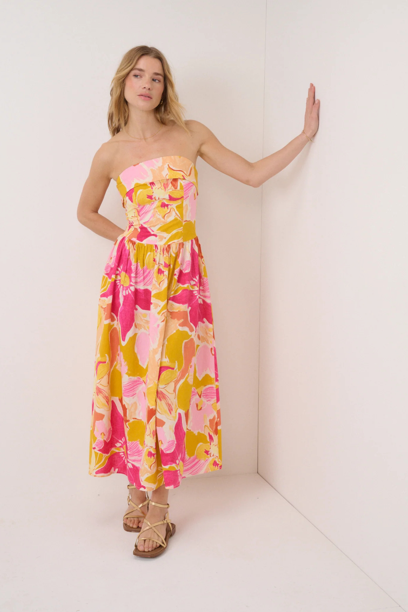 Nobody's Child Pink Floral Fia Linen Midi Dress