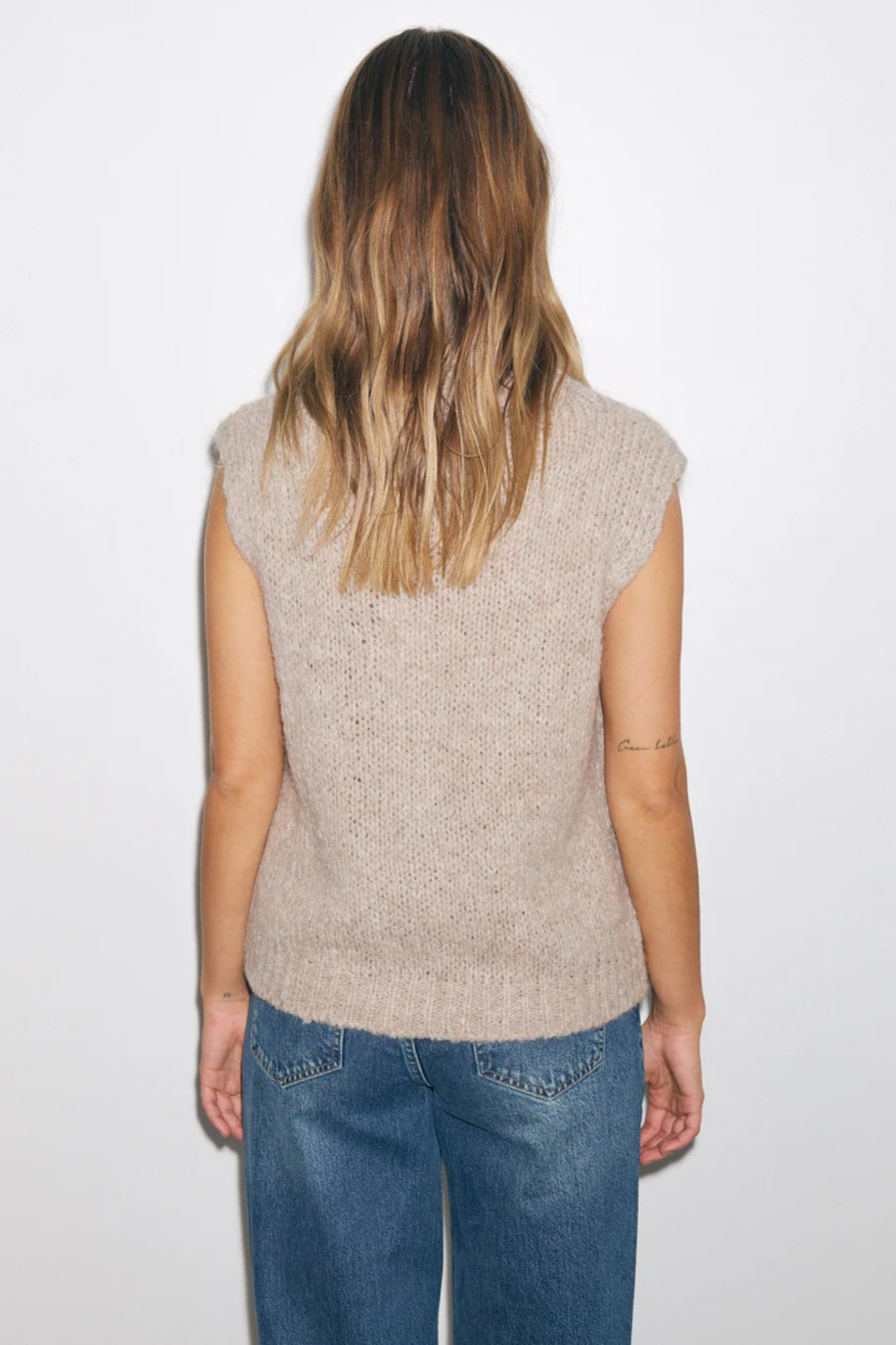 Dotique Noella 11162185 Kala Knit Vest in oatmeal with round neckline and soft knit texture
