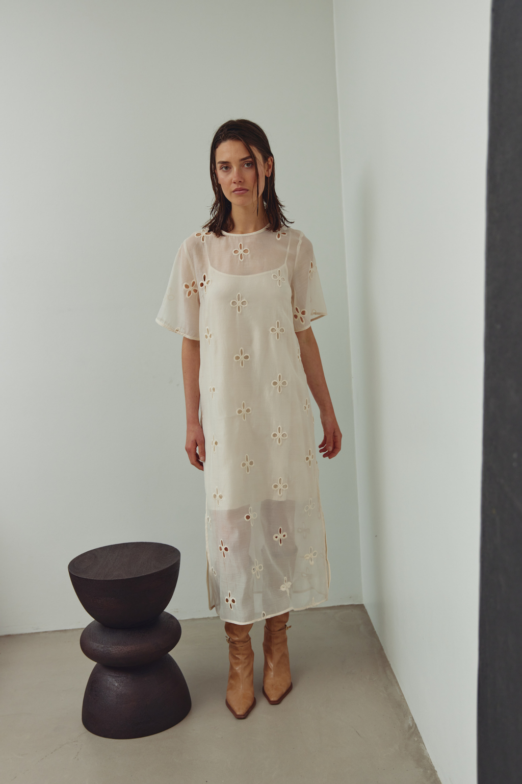 Dotique Noella 15100001 N-Linett Dress in ivory with floral cut-out detailing