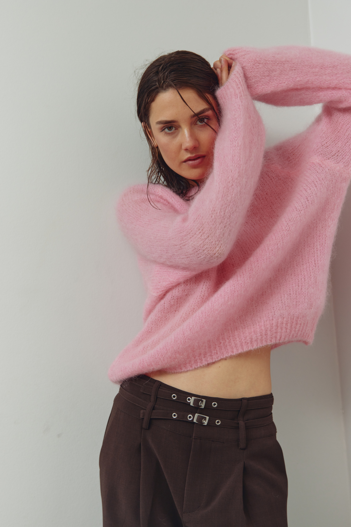 Dotique Noella 15250002 N-Latora Knit in baby pink with a relaxed fit