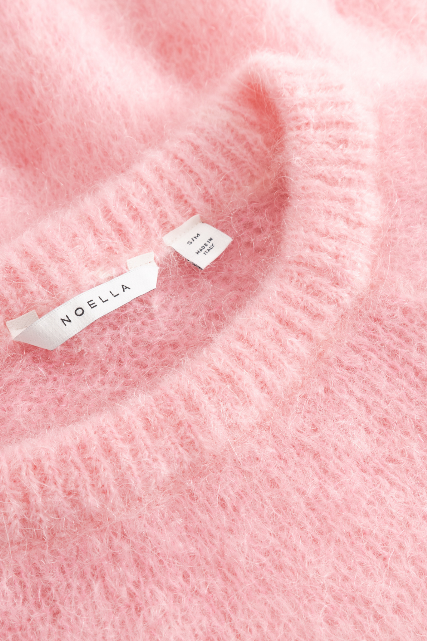 Dotique Noella 15250002 N-Latora Knit in baby pink with a relaxed fit