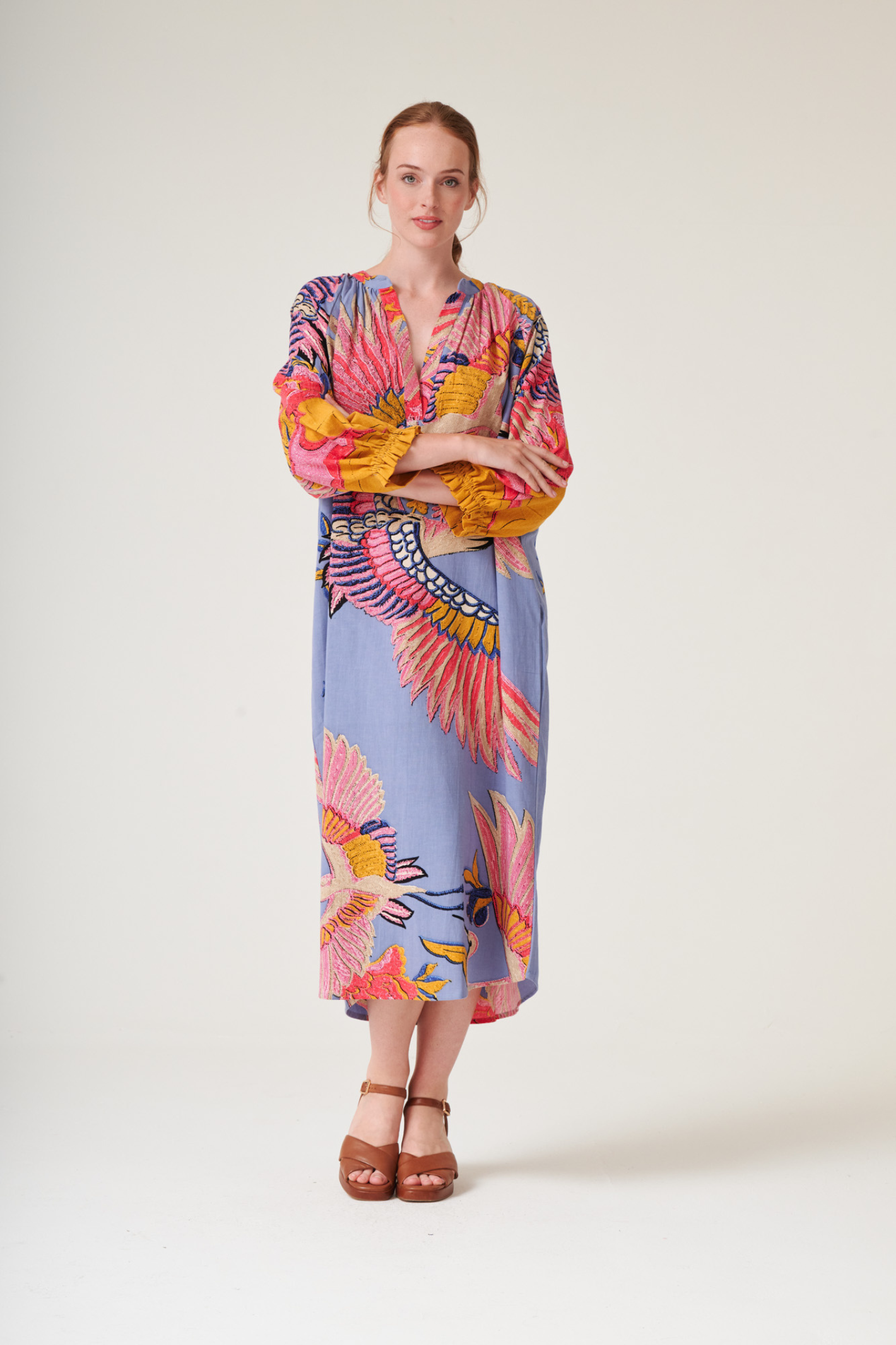 Crane Periwinkle raglan dress by One Hundred Stars with soft print and relaxed silhouette. Made from breathable cotton with side pockets — perfect for summer. Shop at Dotique.