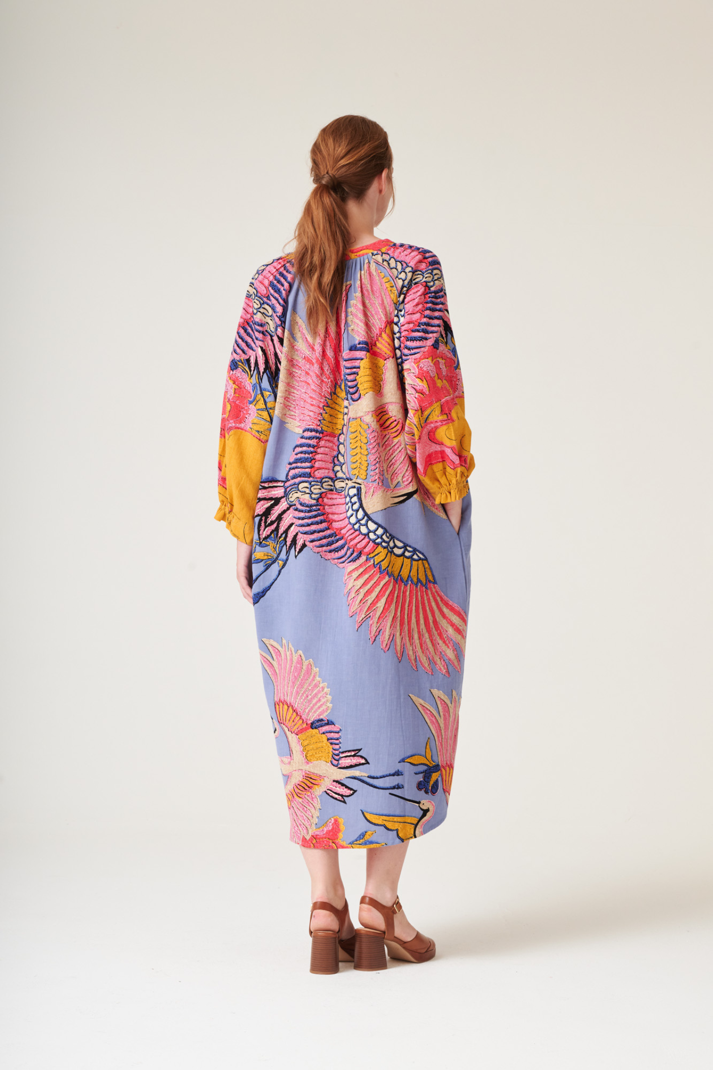Crane Periwinkle raglan dress by One Hundred Stars with soft print and relaxed silhouette. Made from breathable cotton with side pockets — perfect for summer. Shop at Dotique.