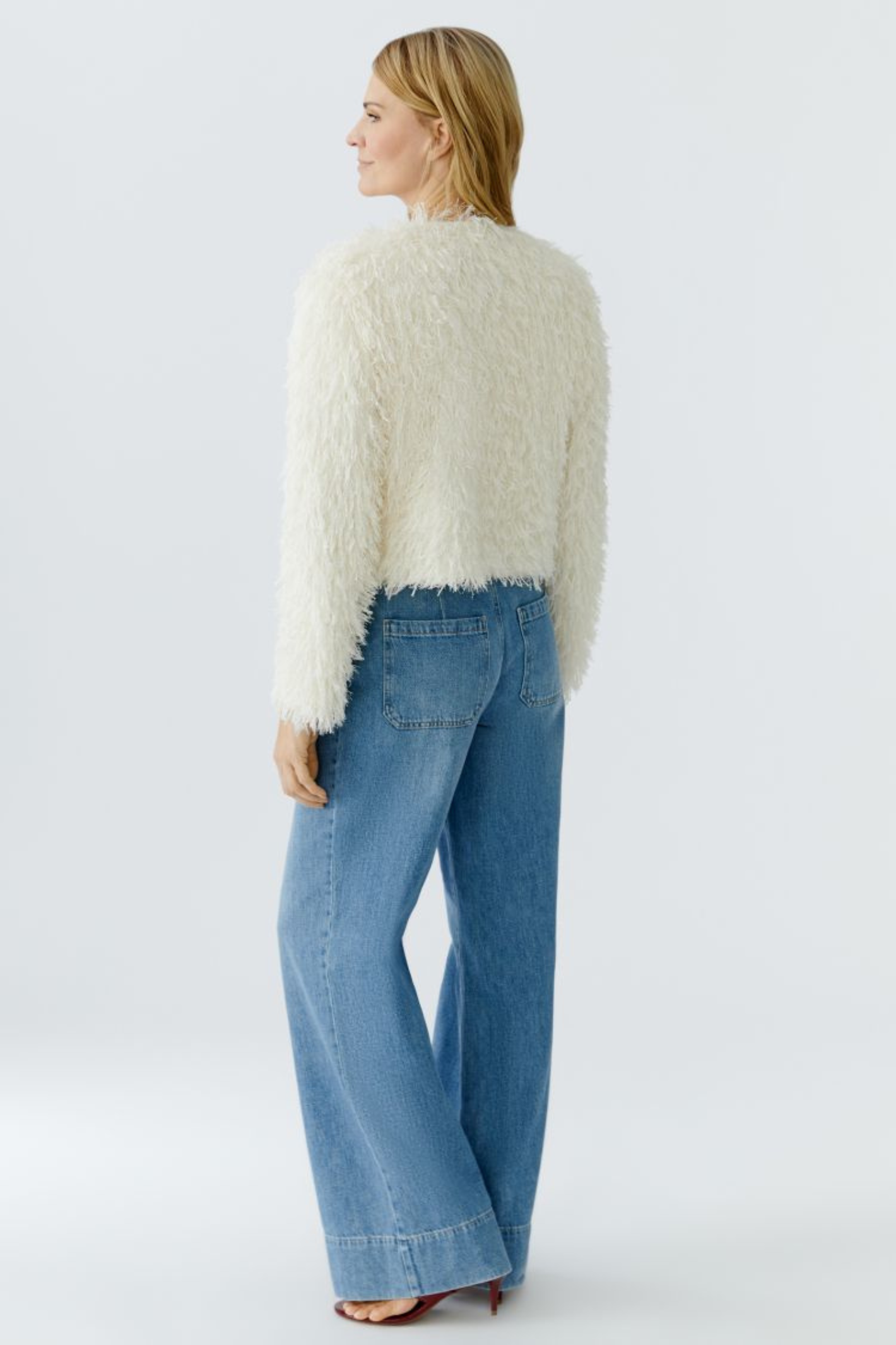 Statement textured jacket by Oui in Gardenia. Lightweight, modern and easy to dress up or down. Shop the latest Oui at Dotique.