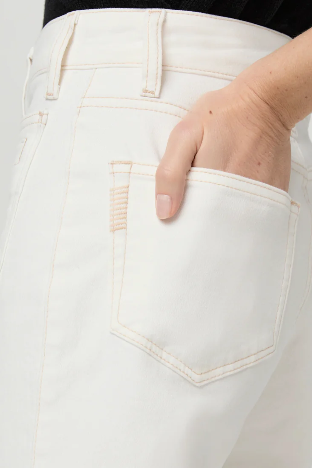 Paige Anessa Jeans with Welt Patch Pockets – Toasted Ecru by paige Shop paige at Dotique for sleek casual wear