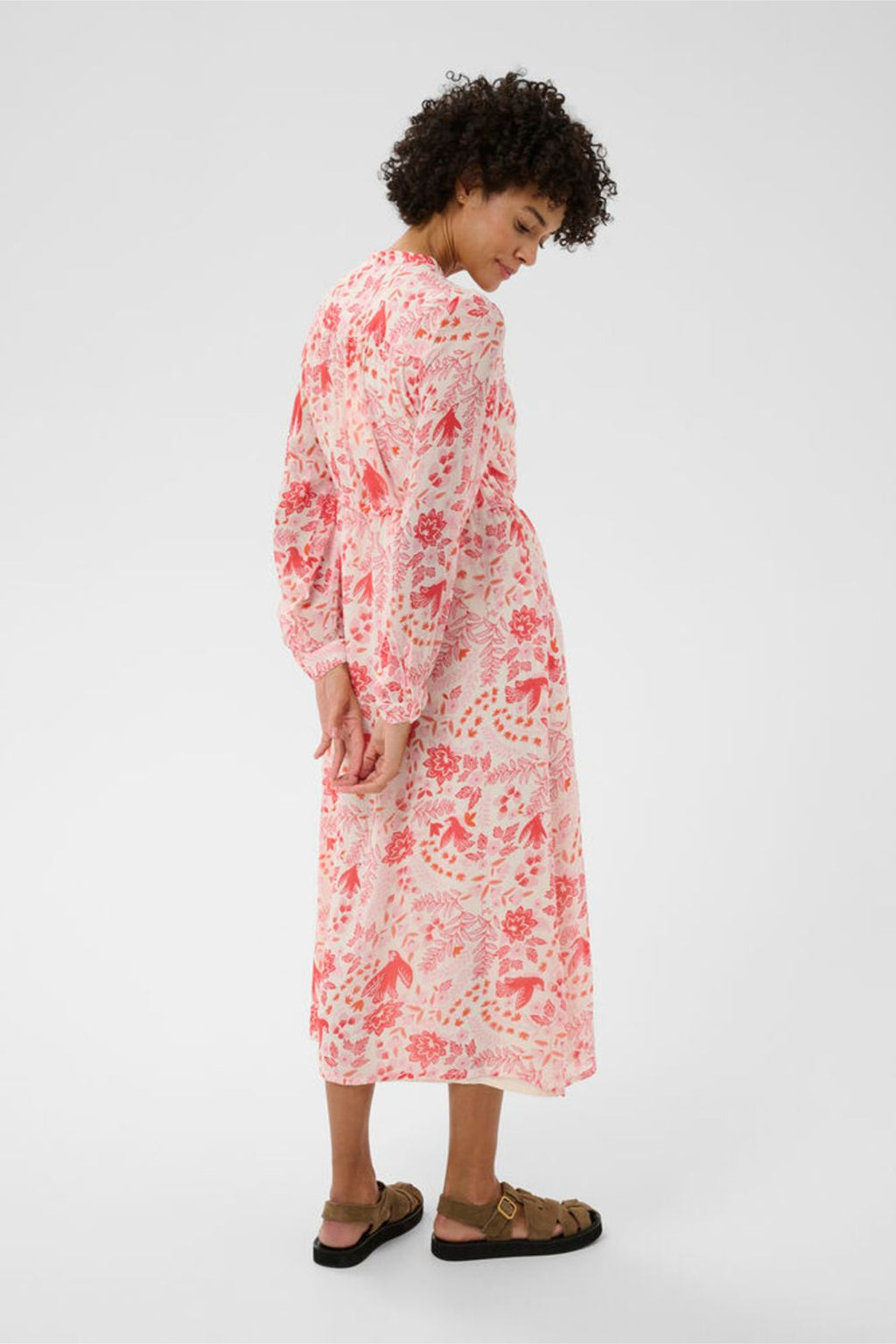 Woman wearing Part Two 30310378 AltinaPW Poppy Red Bird Print Dress by Part Two, shop Part Two at Dotique