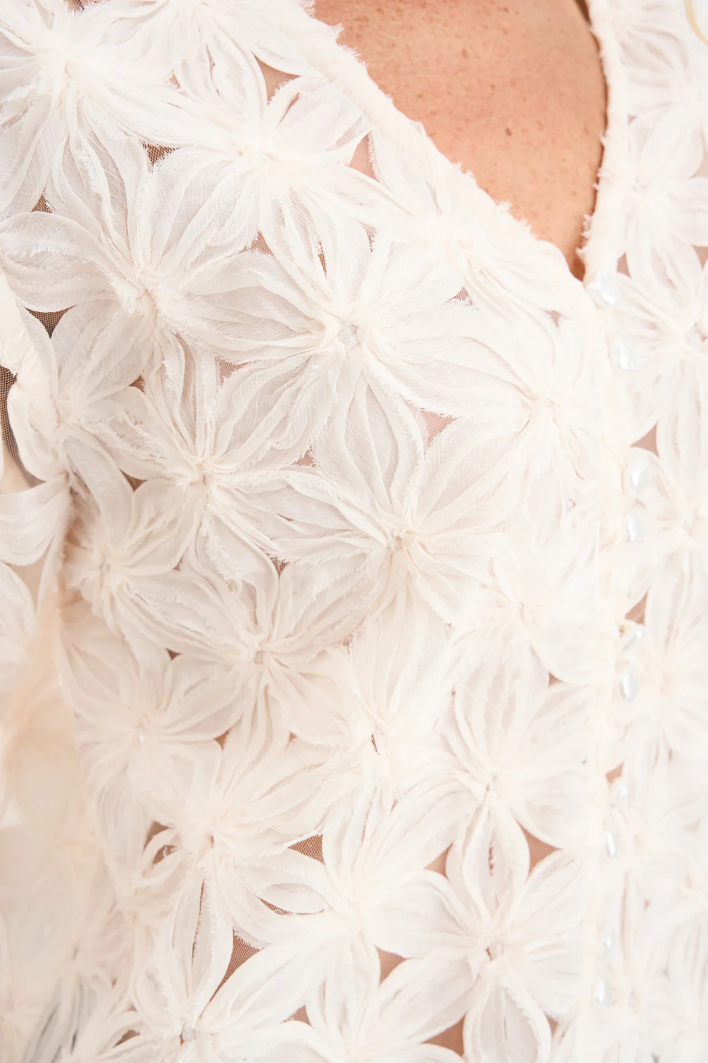 Pieszak J235155 PD-Lexie D Chiffon Cardigan White Pearl