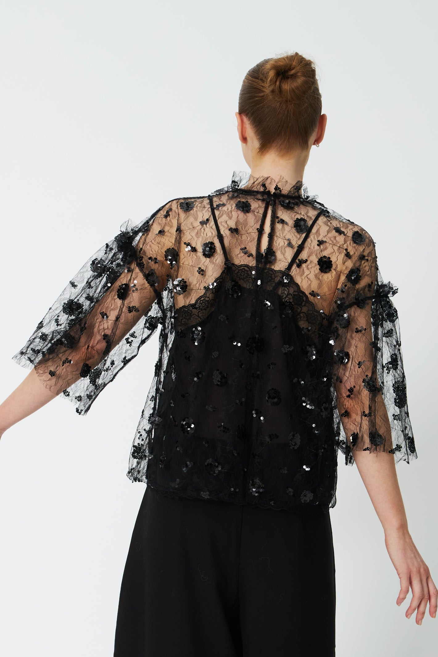 Stella Nova Sequins Mesh Blouse