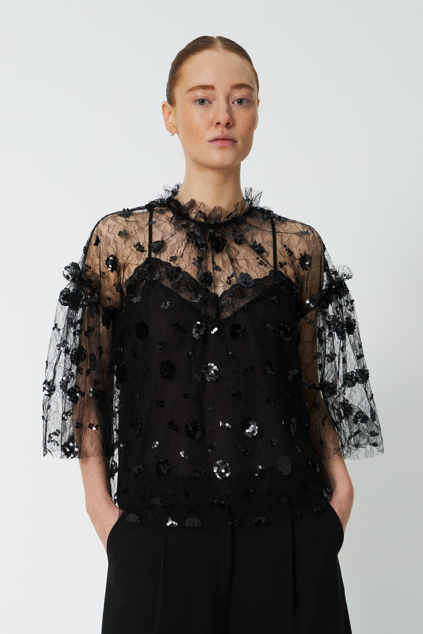 Stella Nova Sequins Mesh Blouse