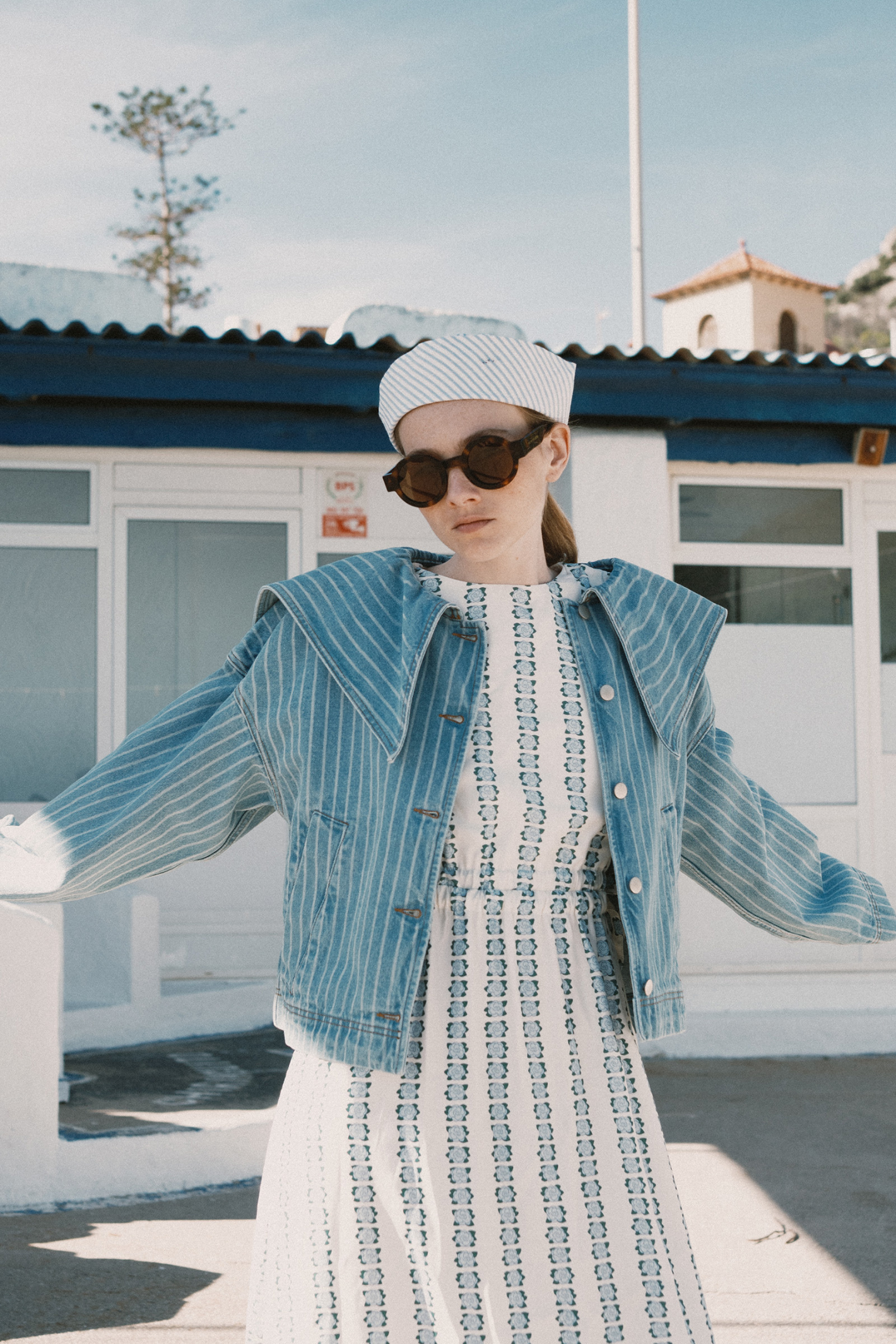 Tiny Big Sister striped cotton jacket with collar and relaxed fit. A stylish, lightweight layer for spring and summer. Shop at Dotique.