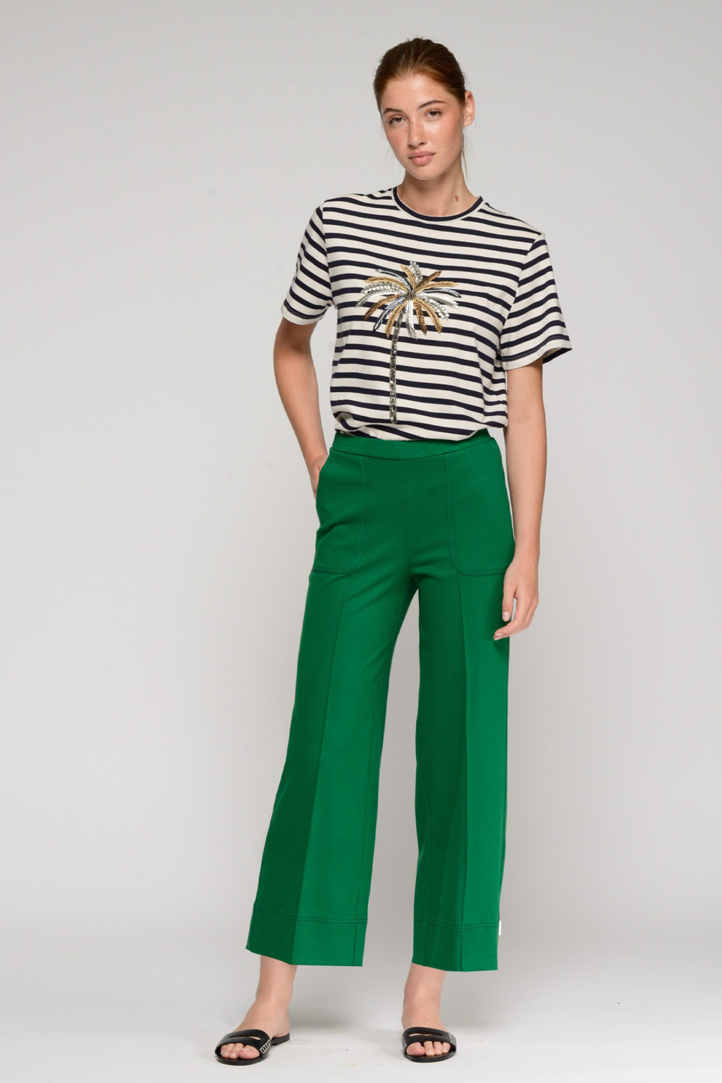 Vilagallo 33640 Wide-Leg Green Trousers with Front Seams