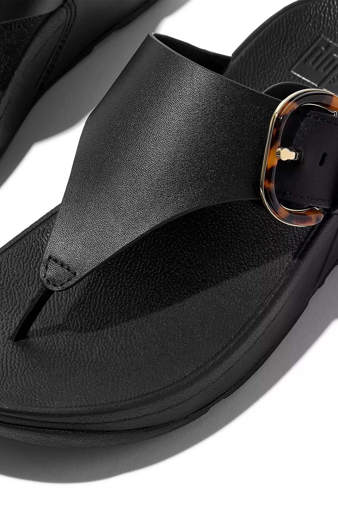 Fitflop Lulu Resin - Buckle Leather Toe - Post Sandals All Black - Dotique