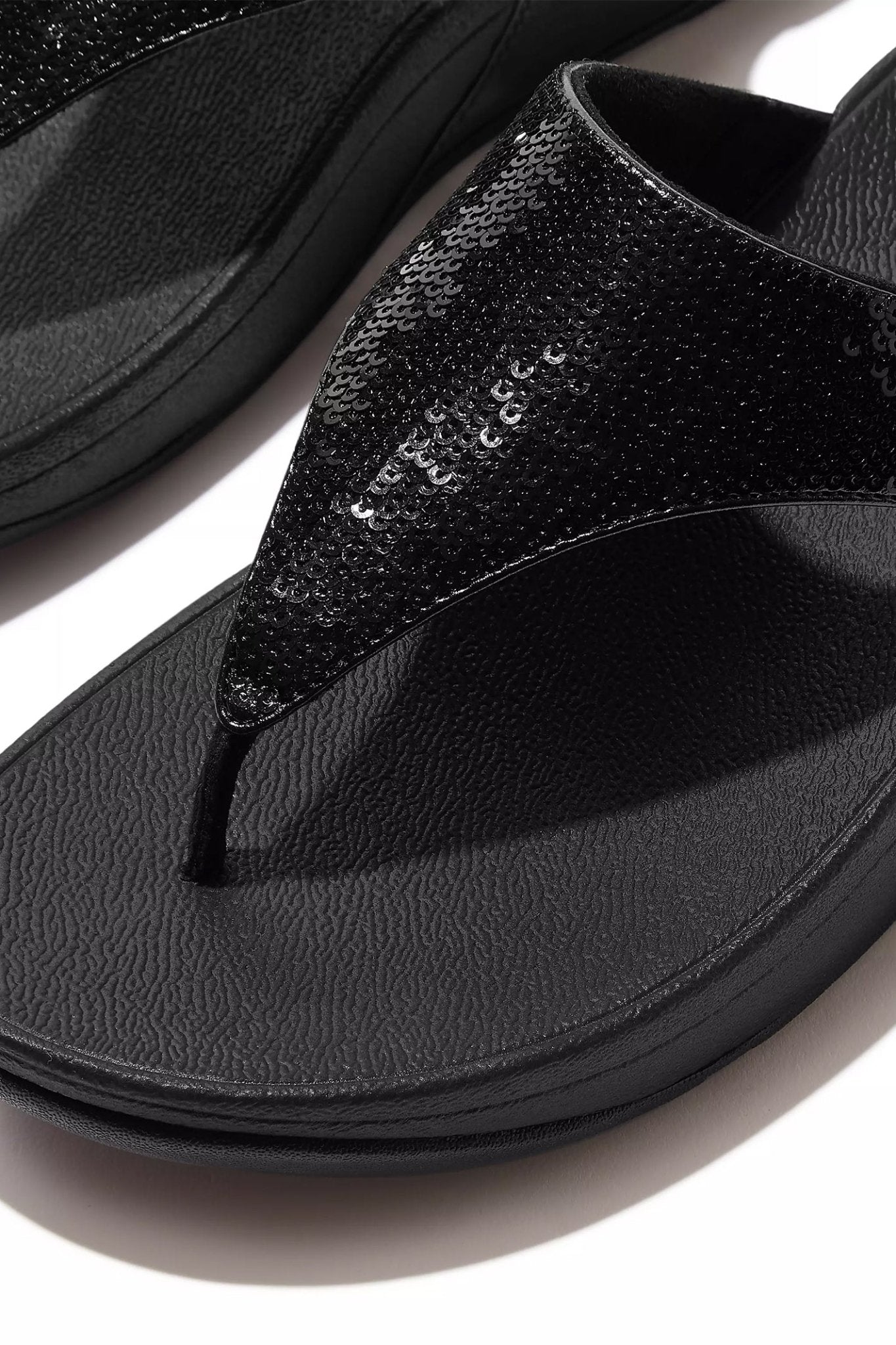 Fitflop LuLu Sequin Toe - Post Sandals All Black - Dotique