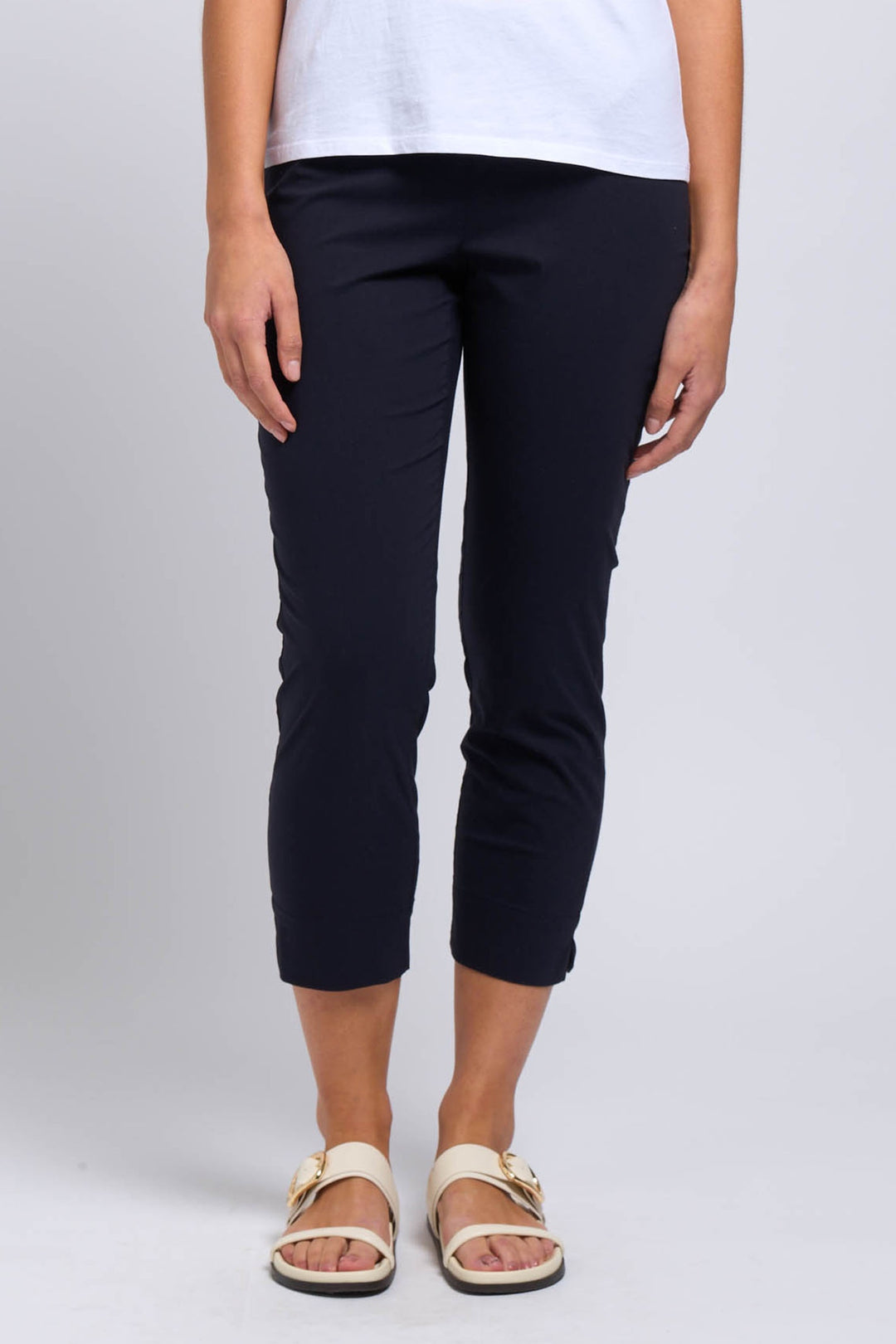 Foil FO4901 Fuss Free Capri Trouser Navy - Dotique