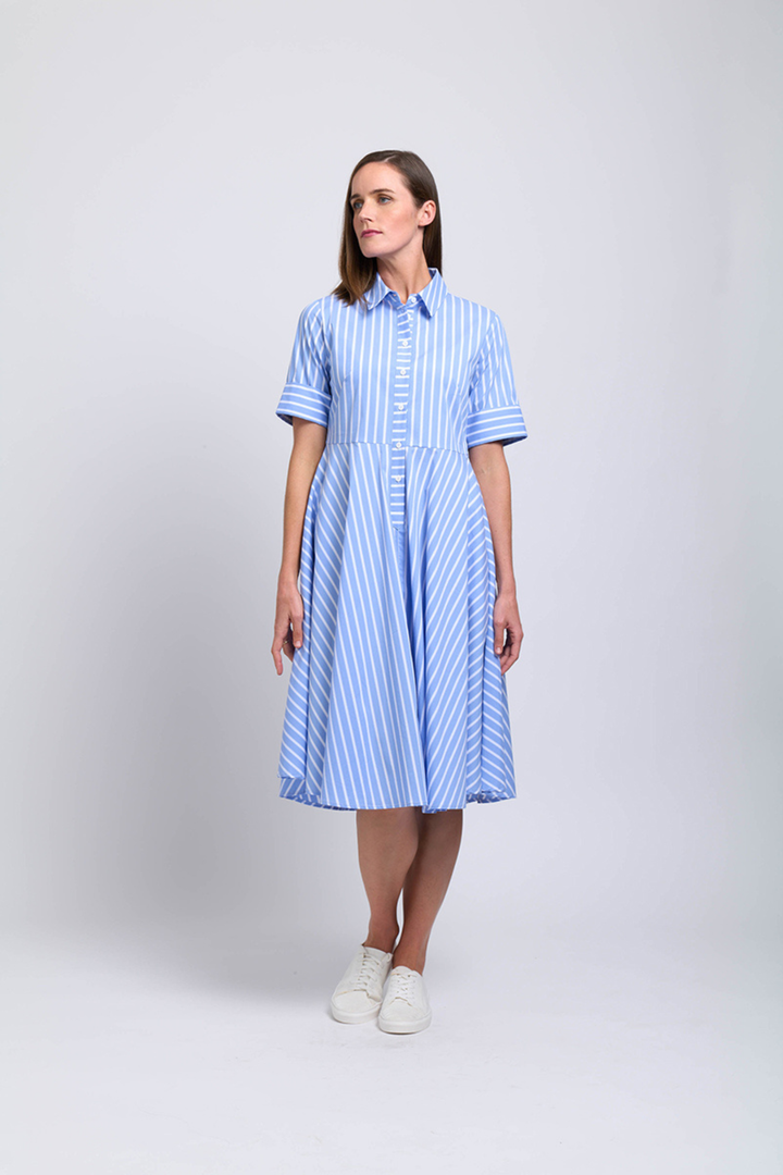 Foil FO7875 Award Winning Dress Blue Stripe