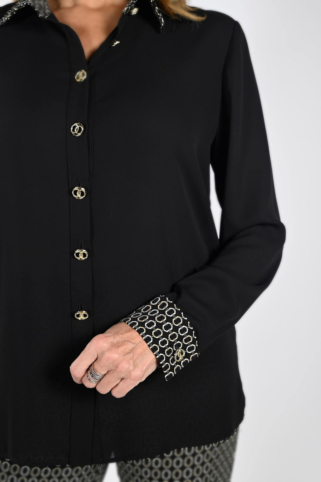 Frank Lyman 233152 Black Contrast Detail Shirt - Dotique