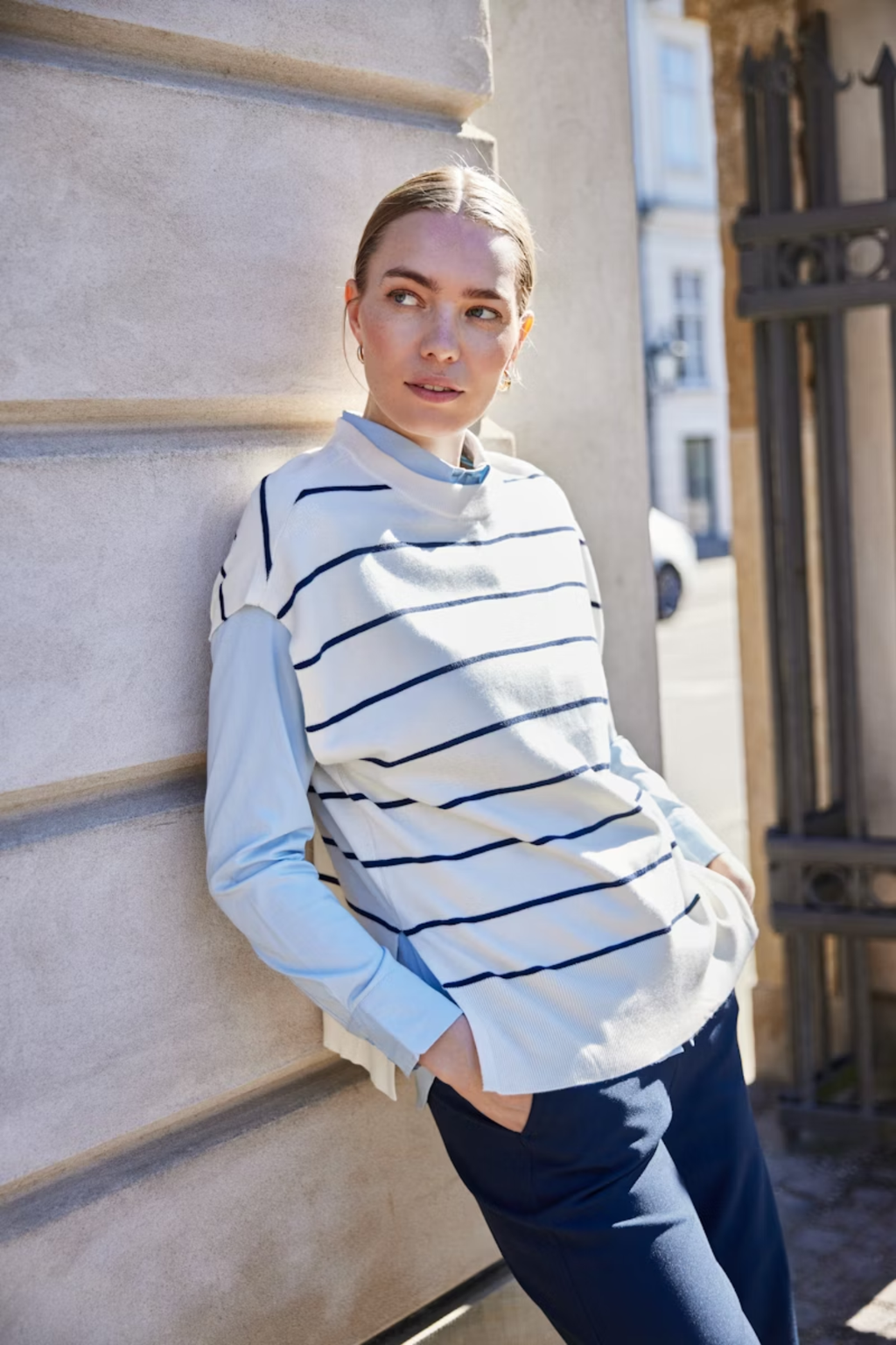 Fransa FRABIGAIL trousers 20617067 in Navy Blazer – women’s tailored trousers – Dotique