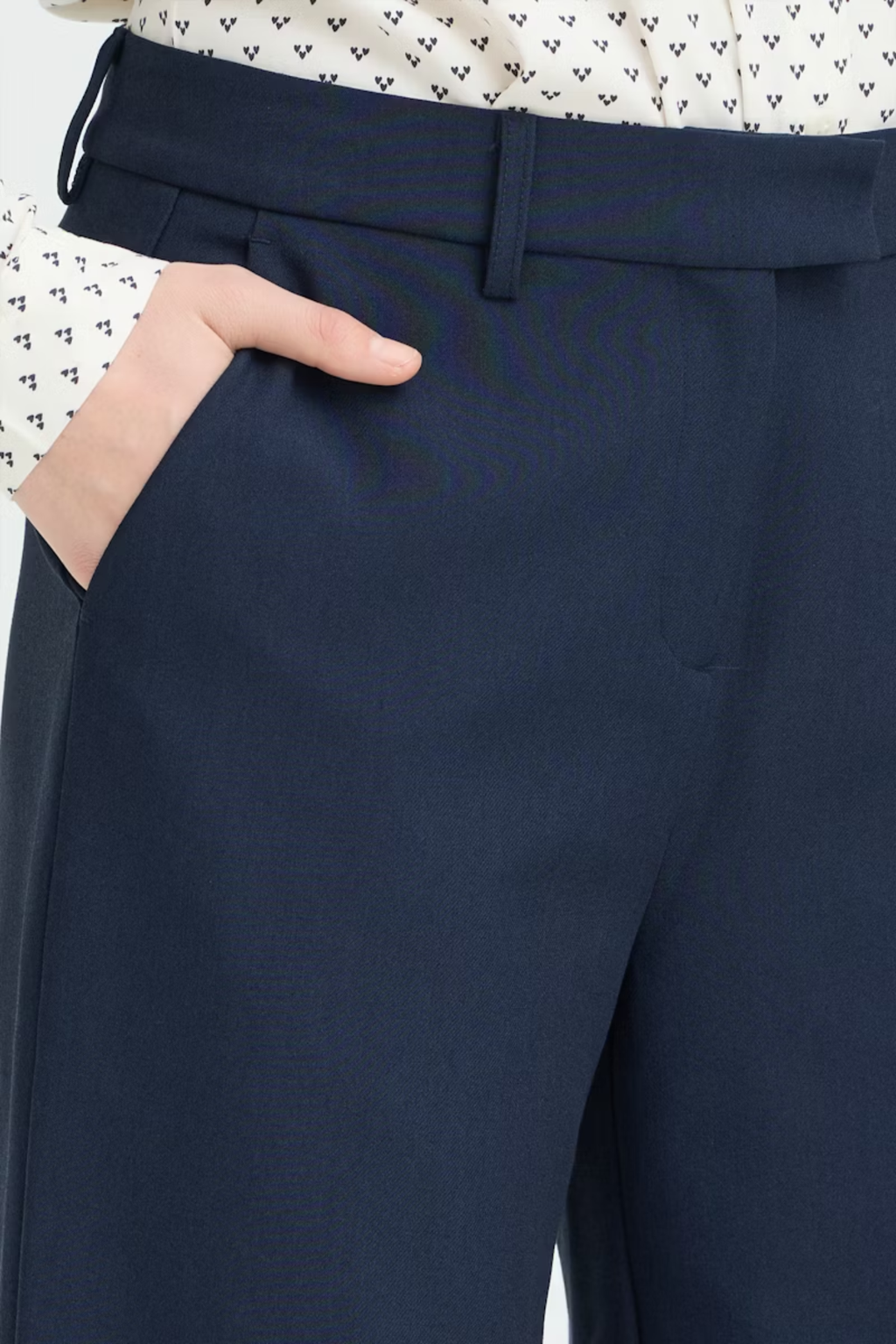 Fransa FRABIGAIL trousers 20617067 in Navy Blazer – women’s tailored trousers – Dotique