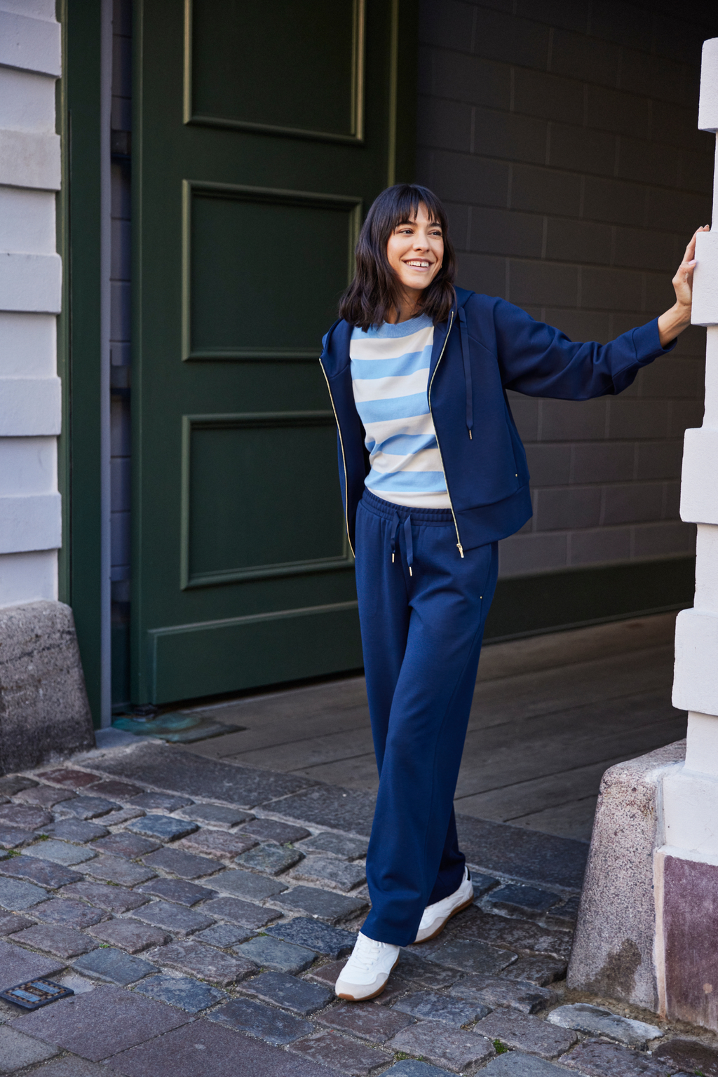 Fransa navy wide leg casual trousers with relaxed fit at Dotique