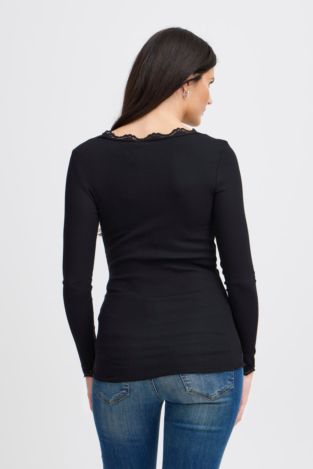 Fransa FRHIZAMOND 2 lace-trim long-sleeved top in Black – model back