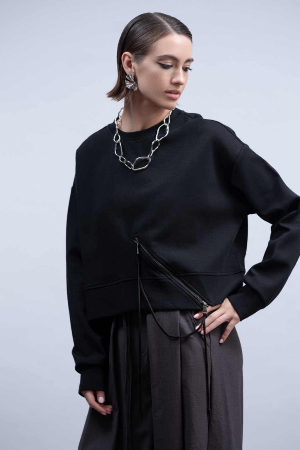 Haako H2006 black knit top with zip pocket detail – Dotique