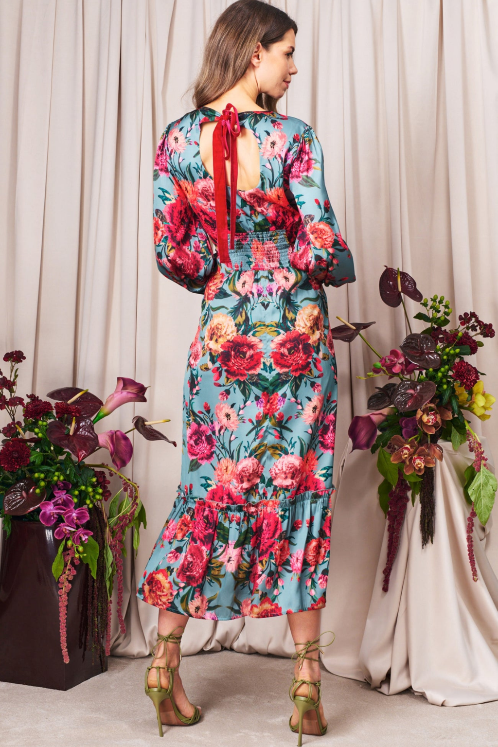 Hope & Ivy The Fawn Teal & Pink Maxi Dress by Hope and Ivy floral back view Shop Hope and Ivy at Dotique