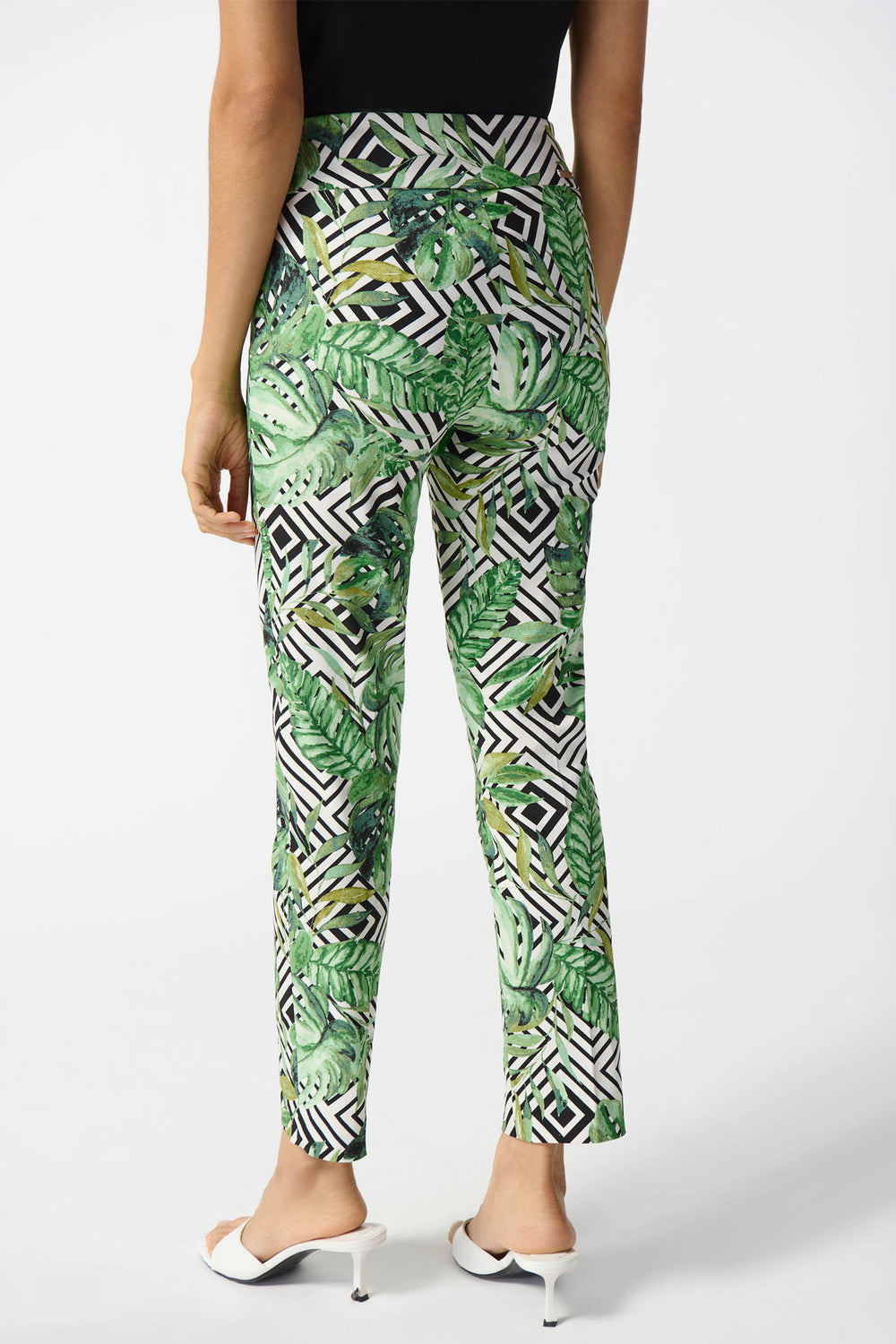 Joseph Ribkoff 242223 Green Print Millennium Printed Crop Trousers - Dotique