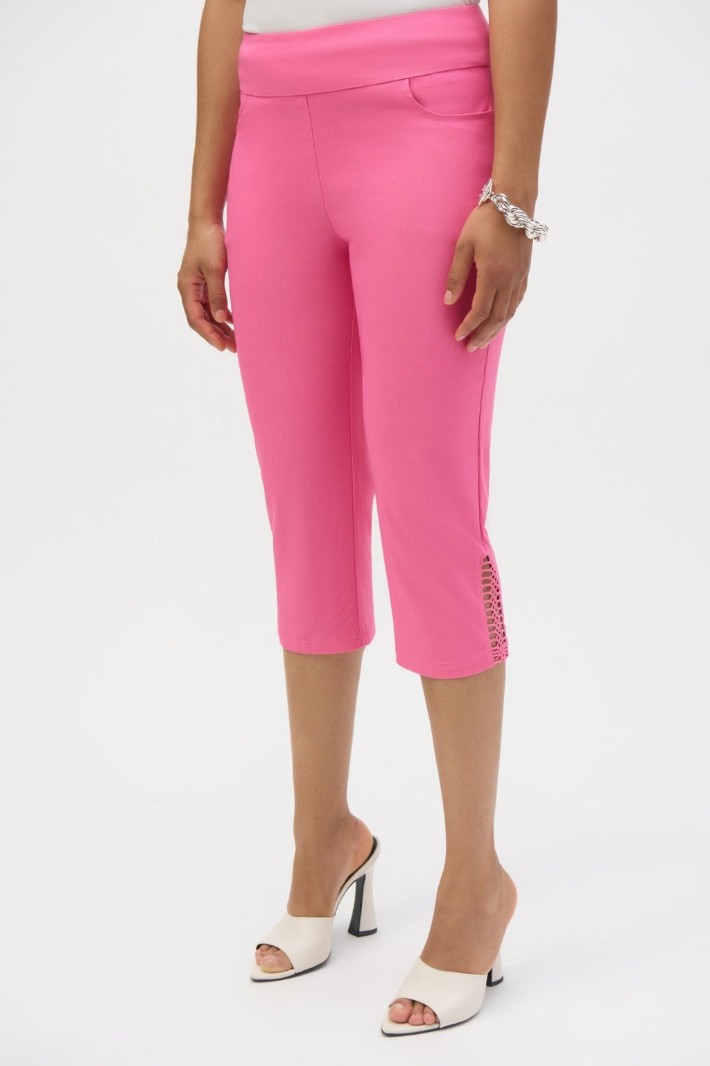 joseph-ribkoff-252192-dotique-bubblegum-pink-millennium-capri-pull-on-pants-guipure-dotique-1