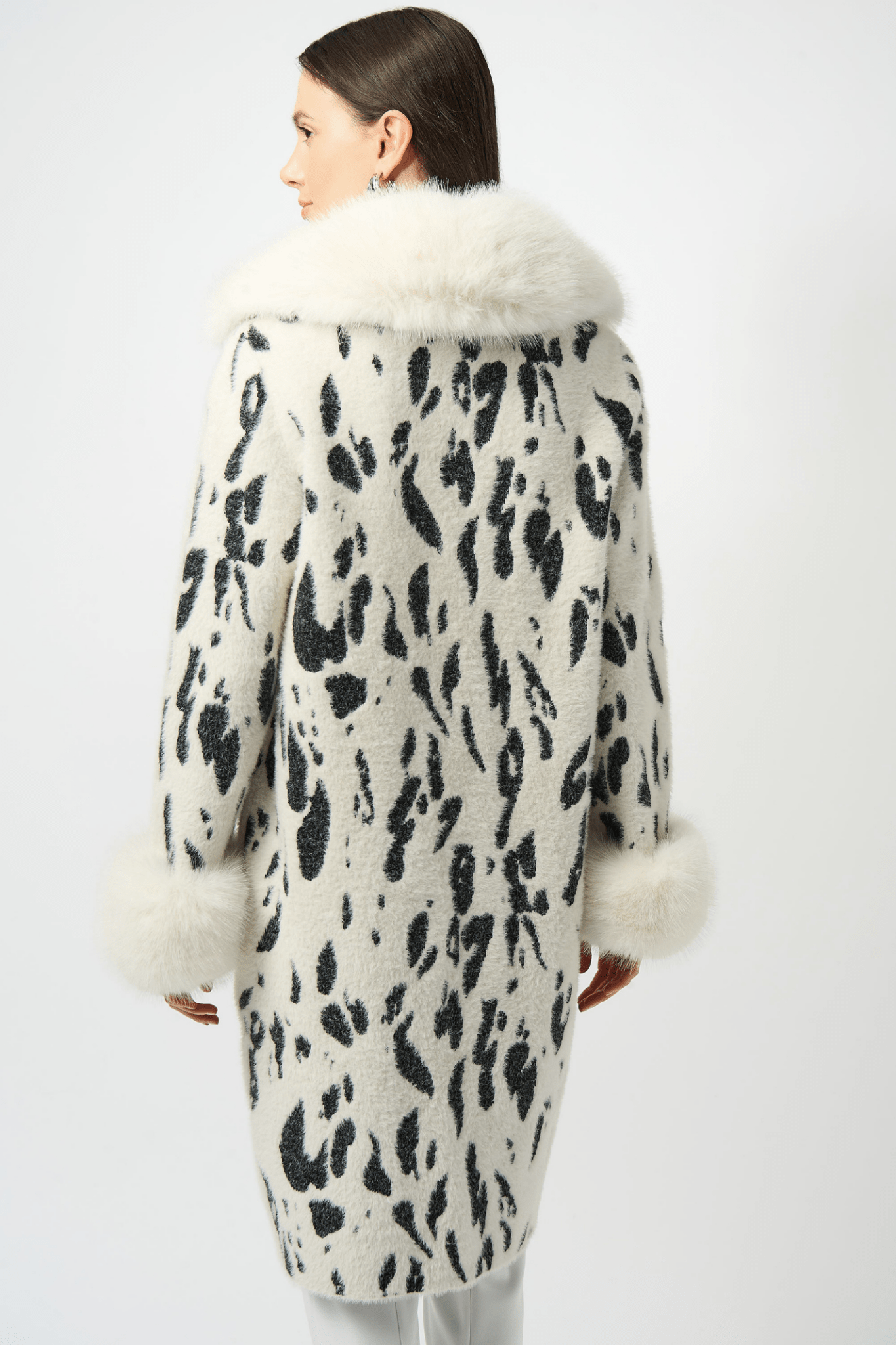  Joseph Ribkoff animal print feather yarn coat with faux fur collar and cuffs – Dotique