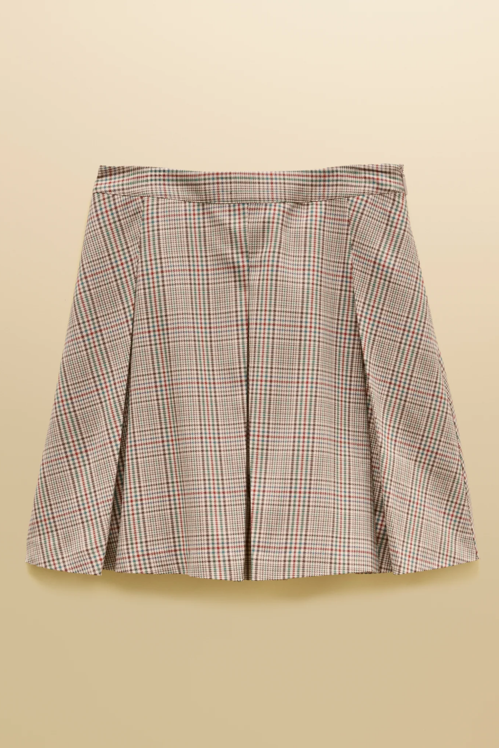 Shop the Joules Ada Short Pleated Skirt in Swindale Tweed. A heritage check mini with structured pleats, tailored waist and concealed side zip.
