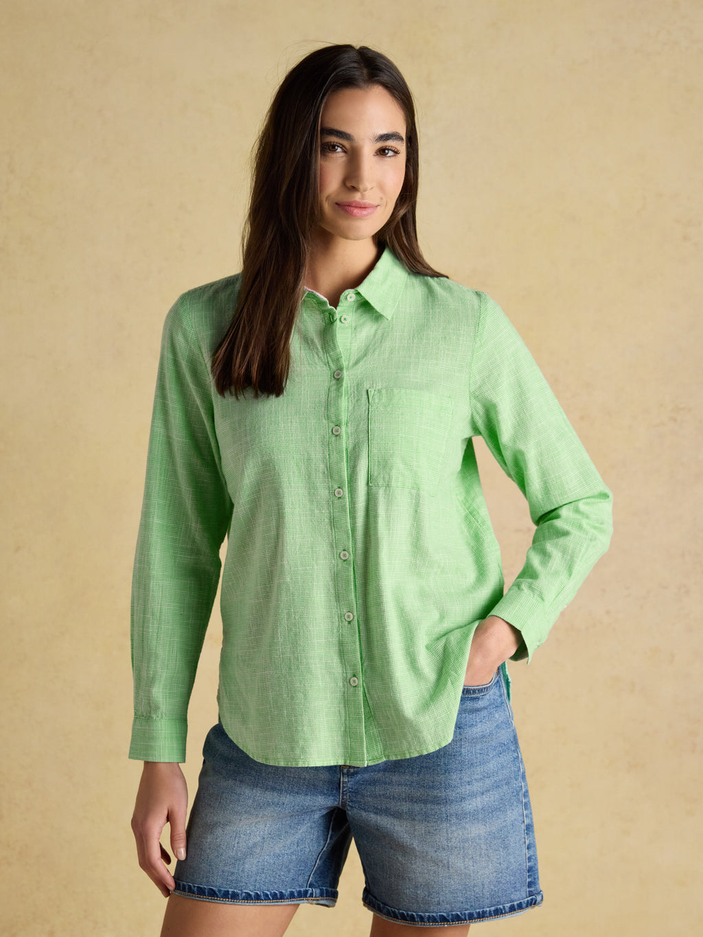 The Joules Ida shirt is one of those easy pieces you’ll find yourself reaching for again and again. Made from 100% cotton, it has a relaxed, slightly tapered shape that skims the body without feeling oversized, making it flattering as well as comfortable. Shop Joules at Dotique.