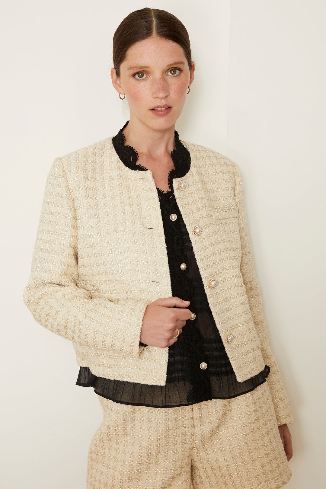 Jovonna Ulla Beige Round Neck Tailored Jacket - Dotique