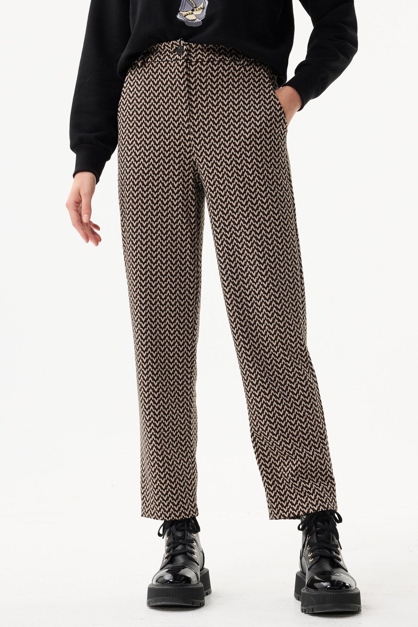 Leo & Ugo EHP603 Brown Black Beige Zig - Zag Pattern Trousers - Dotique - Leo & Ugo