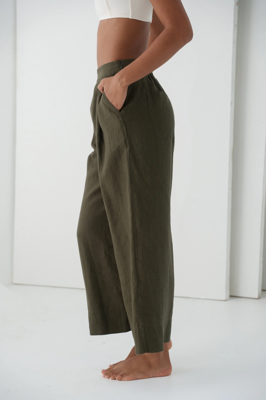 Lilly Pilly LPW23-P002 Ivy Linen Crop Trousers Khaki by Lilly Pilly, shop Lilly Pilly at Dotique.