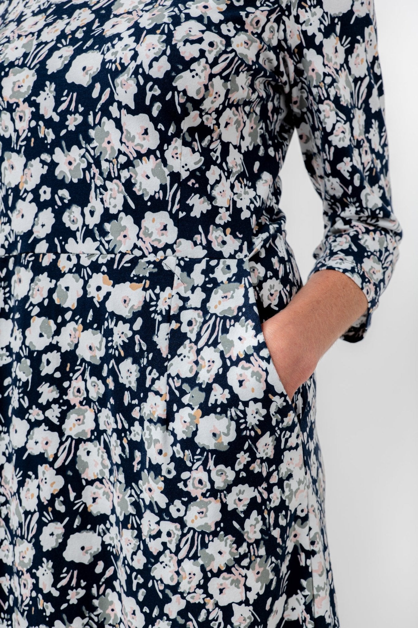 Lily & Me LM25027N Uplands Dress 34 Sleeve Prairie Navy - Dotique