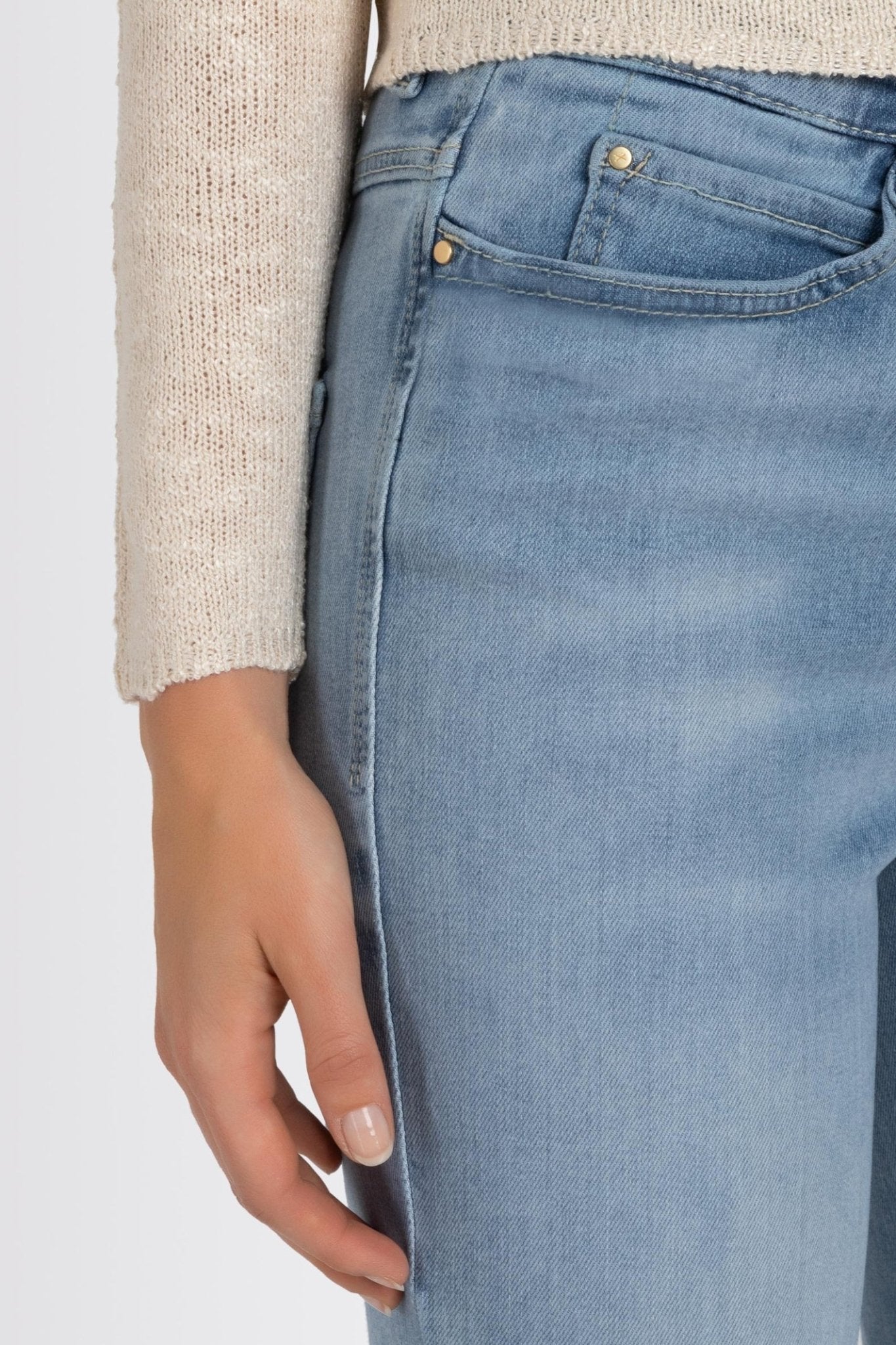 MAC Dream Bootcut Jeans Summer Blue Clouds Wash 5433 - 90 - 0358L - D215 - Dotique - Mac