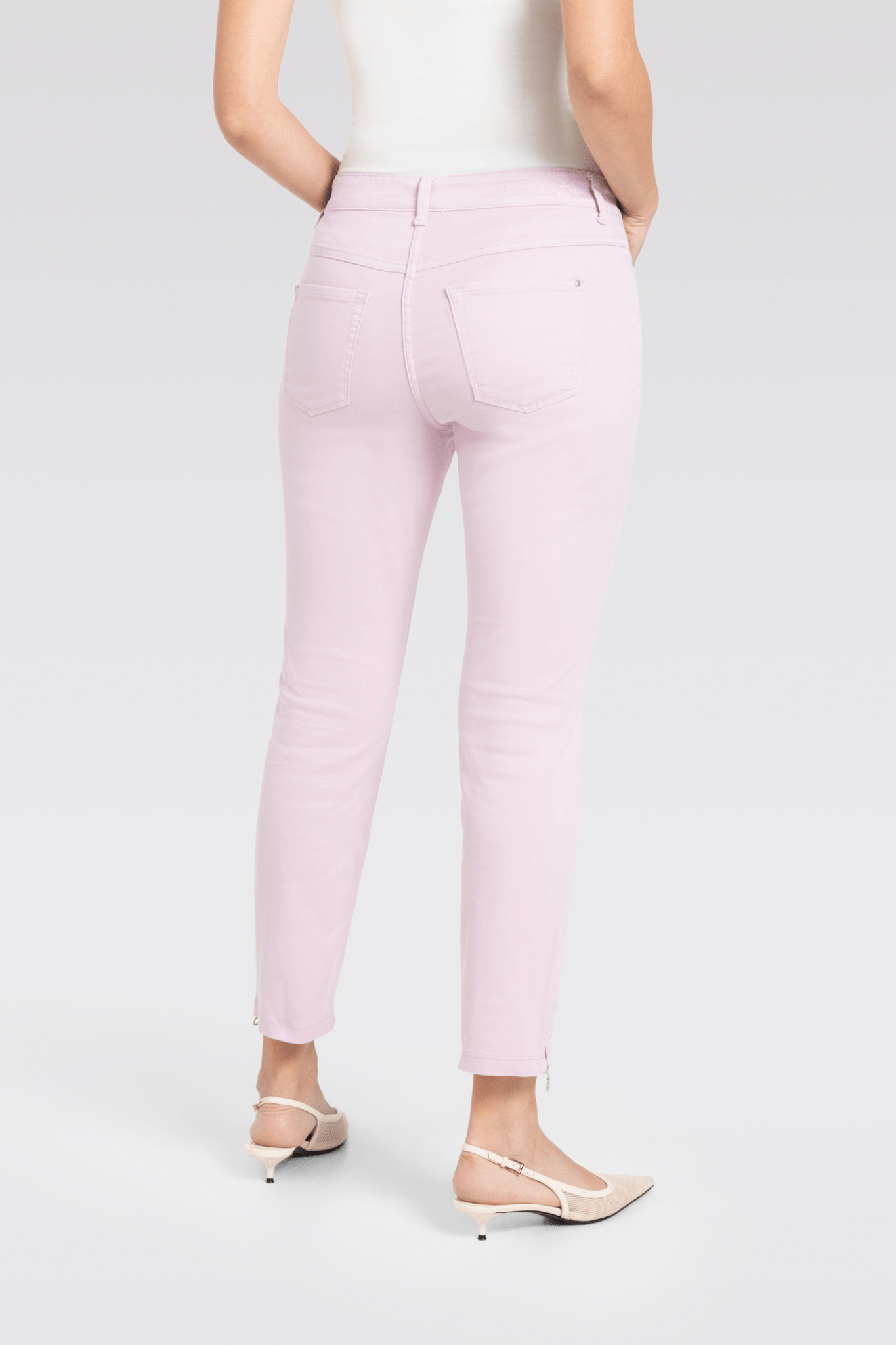 MAC Dream Chic Jeans (L27) in Faded Mauve 5471 - 00 - 0355L - 706R - Dotique