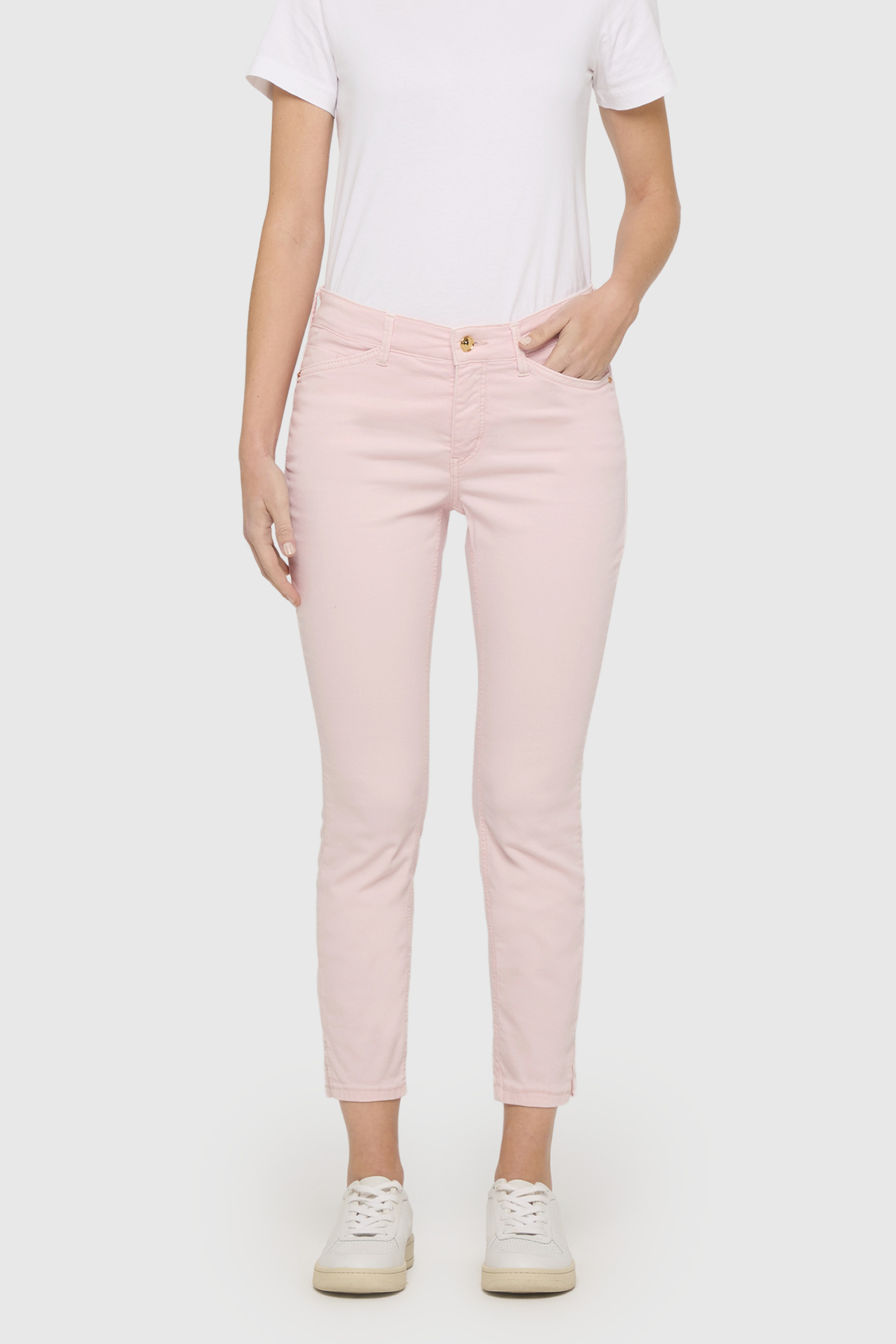 MAC Jeans Dream Summer Pink Marshmallow (L26) Jeans 5492-00-0351-403R by mac jeans front view shop mac jeans at Dotique
