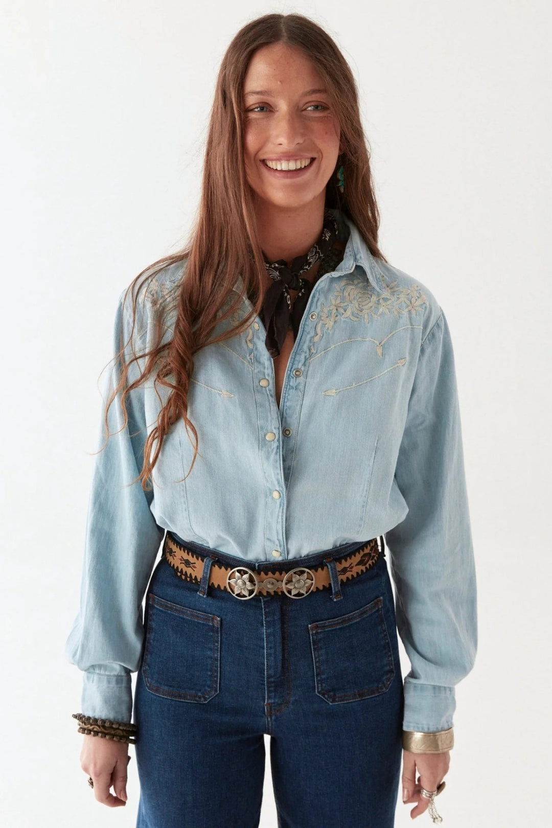 Maison Hotel Texas Sun Austin Blouse Mustang Blue Dotique