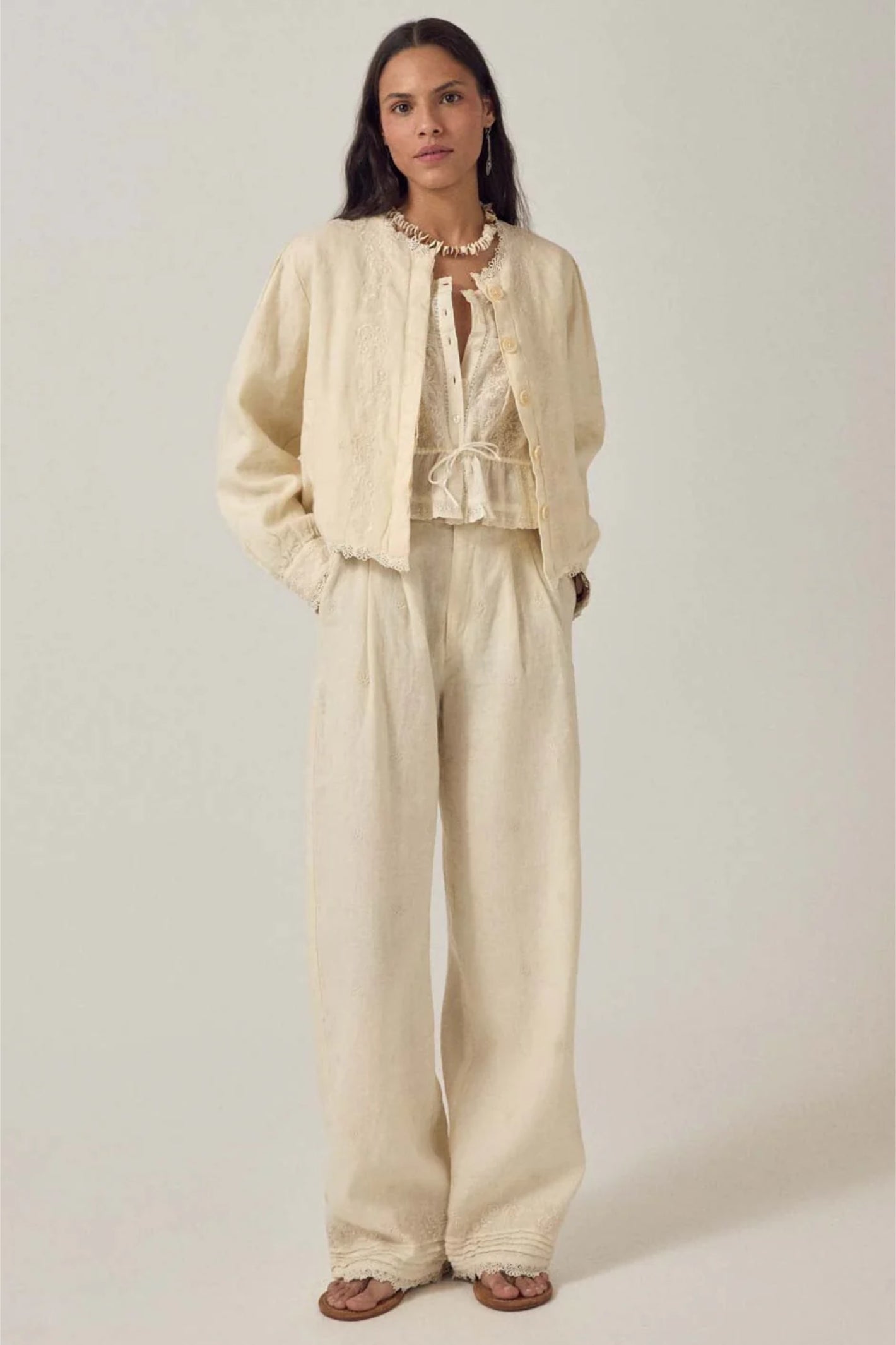 Woman wearing Maison Hotel Otelo Jacket Linen Solstice - Ivory Whisper by Maison Hotel, shop Maison Hotel at Dotique.
