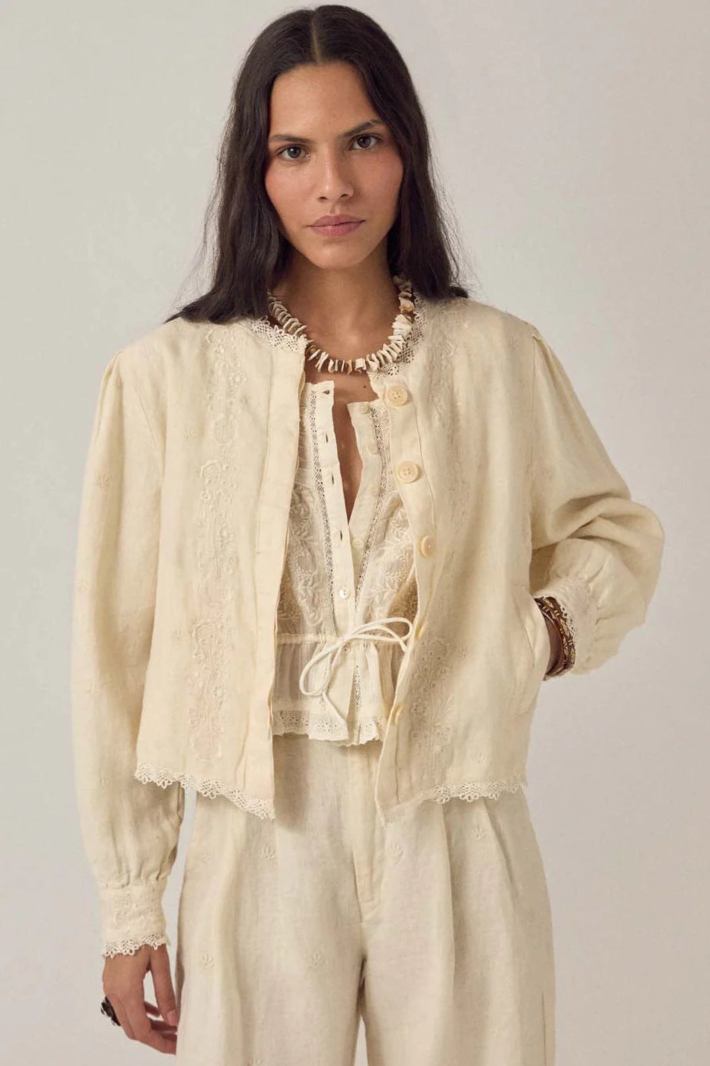 Woman wearing Maison Hotel Otelo Jacket Linen Solstice - Ivory Whisper by Maison Hotel Shop Maison Hotel at Dotique