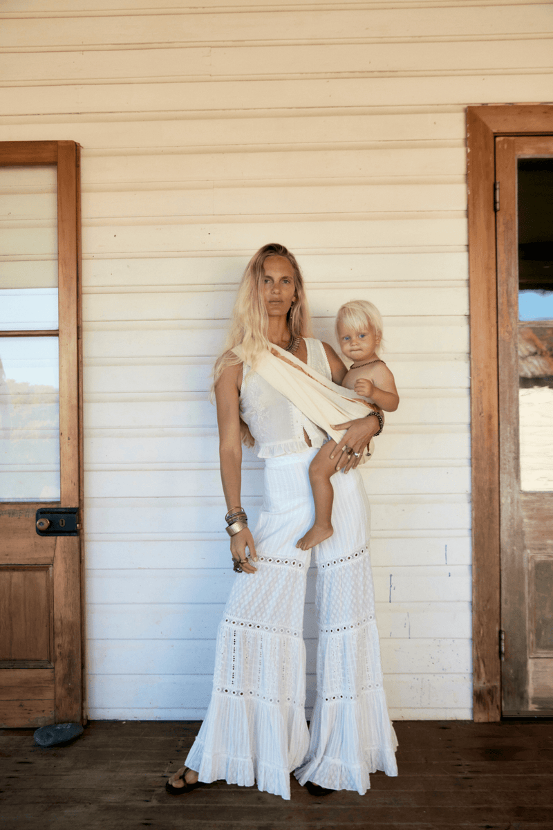 maison-hotel-rumba-lace-mambo-