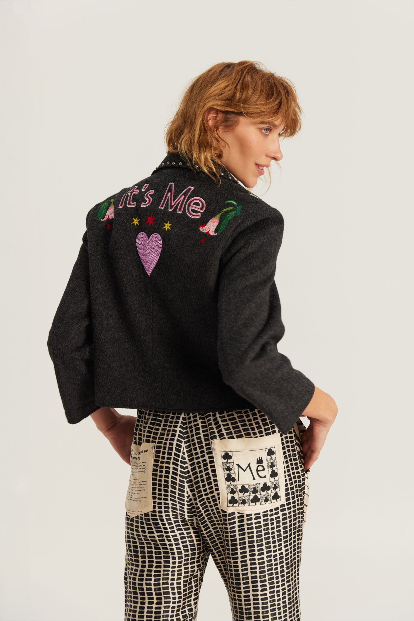 Shop the ME369 Heven Short Embroidered Jacket in Dark Grey at Dotique. A beautifully detailed cropped jacket with embroidered accents and a versatile relaxed fit.