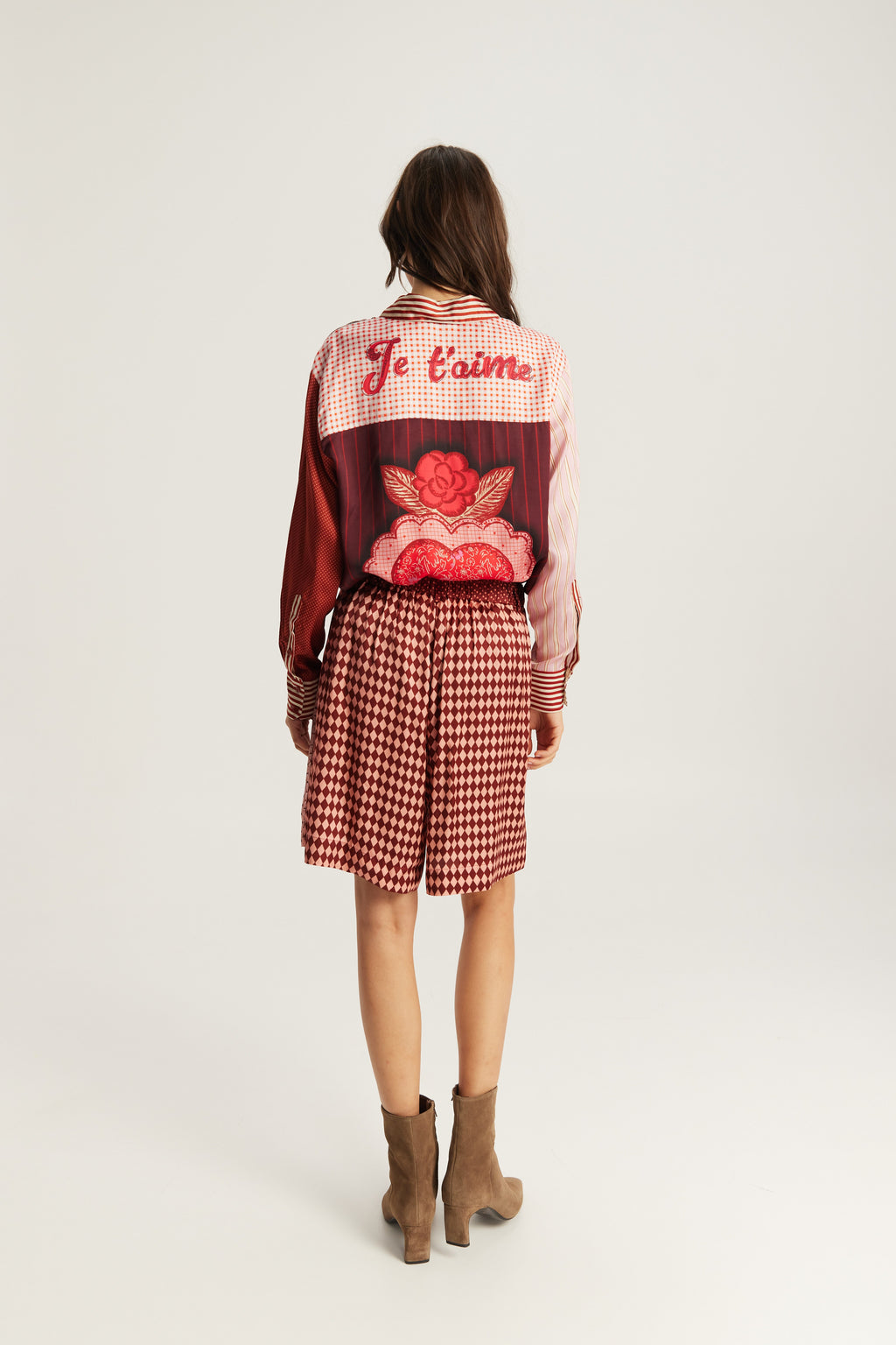 Shop the ME369 Isabel Printed Shirt in Red Aura at Dotique. A relaxed printed shirt crafted from a soft viscose blend with signature ME369 patchwork detailing.