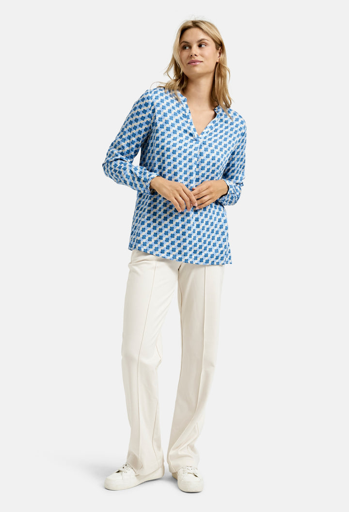 milano-51-6403-3061-azur-print-v-neck-blouse