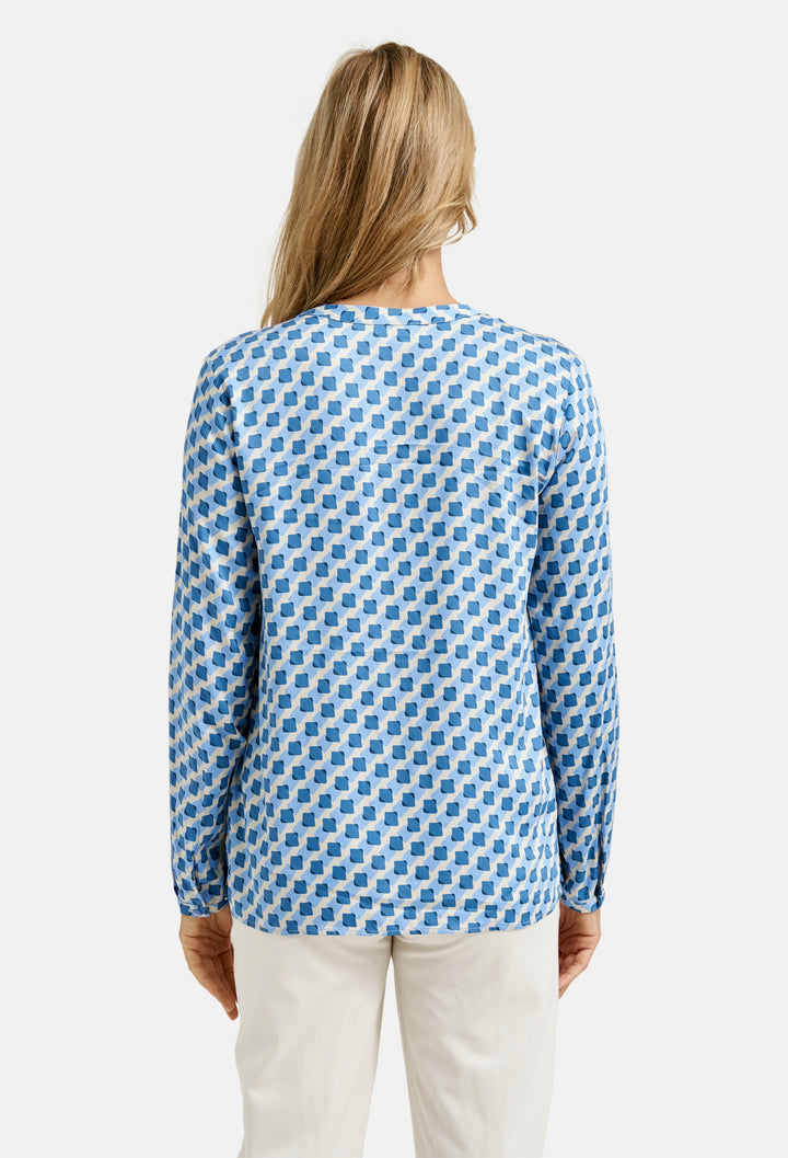 milano-51-6403-3061-azur-print-v-neck-blouse